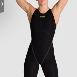 ARENA POWERSKIN CARBON CORE FX OPEN BACK